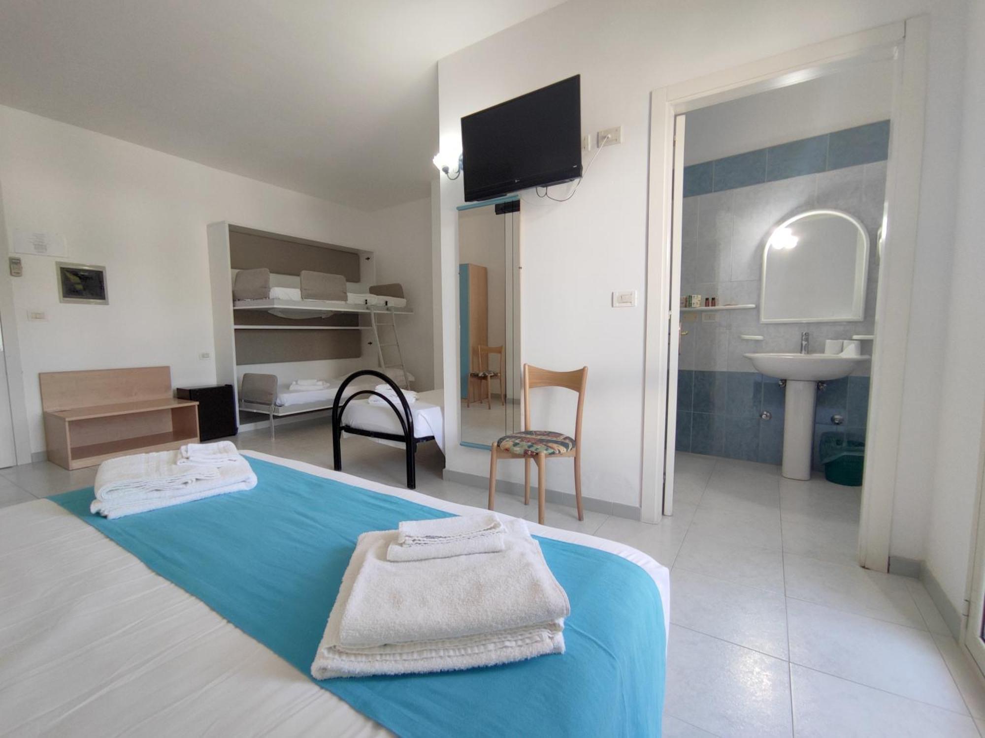 Picchio Hotel Pescoluse 佩斯科勒海滨 外观 照片
